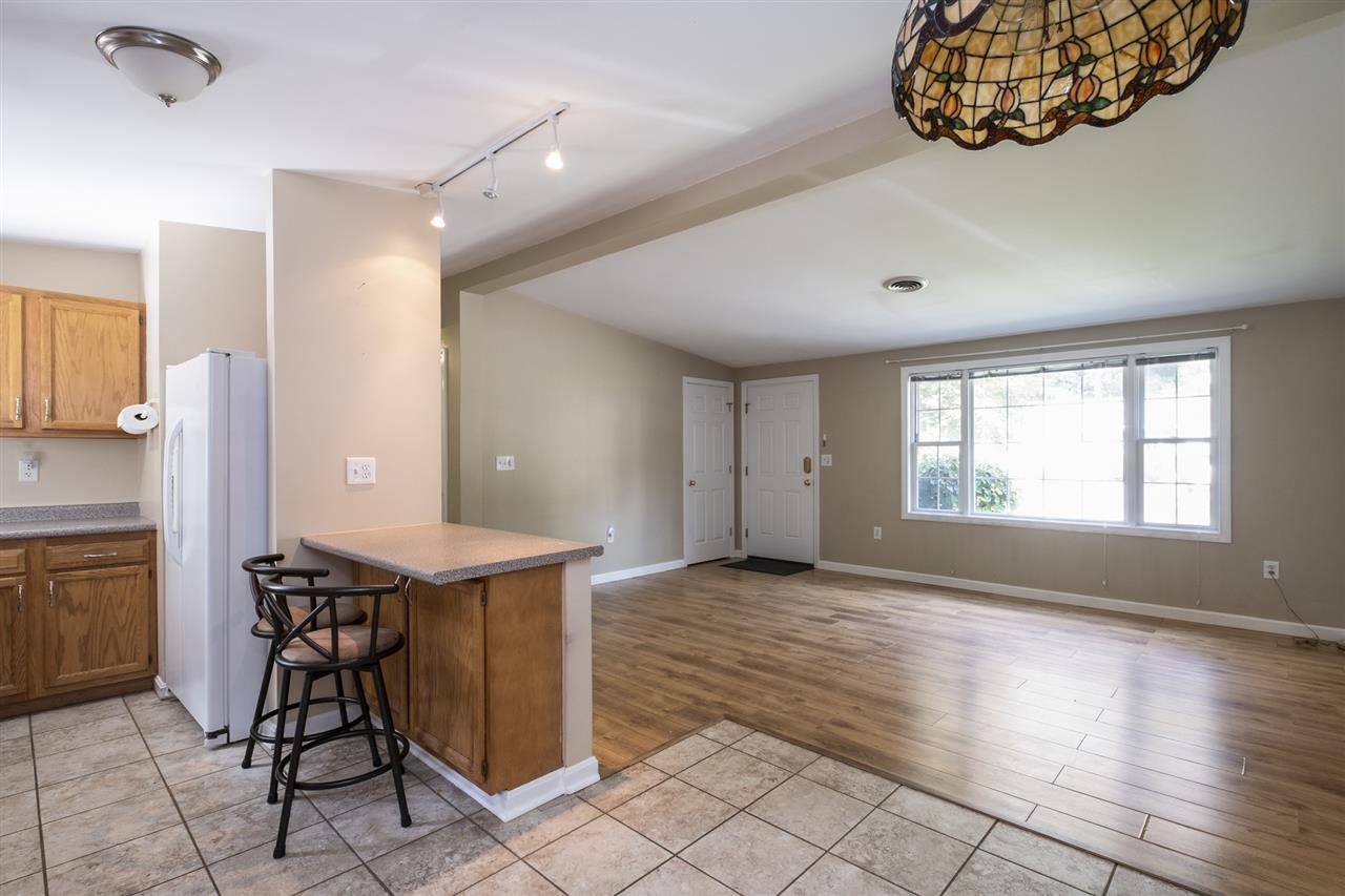 3 Santa Fe Road Nashua, NH 03062 - Photo 6 of 12