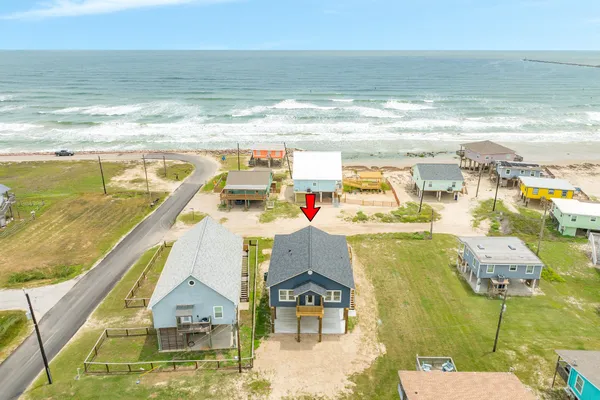 $564,900 | 1106 White Cap Drive, Surfside Beach, TX 77541