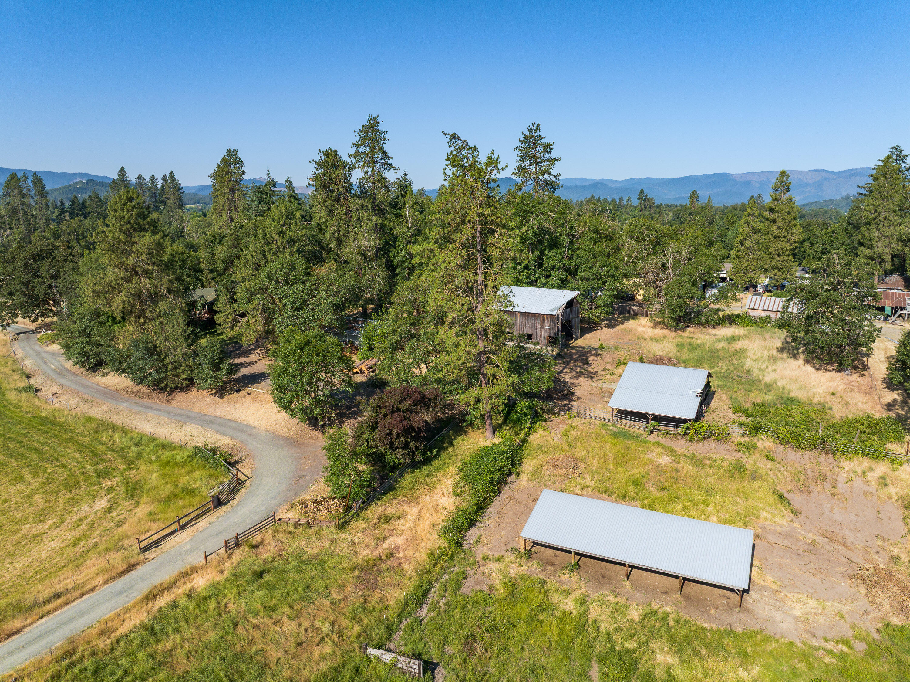 3290 Lower River Road Grants Pass, OR 97526 - Photo 36 of 38 LRR (35)