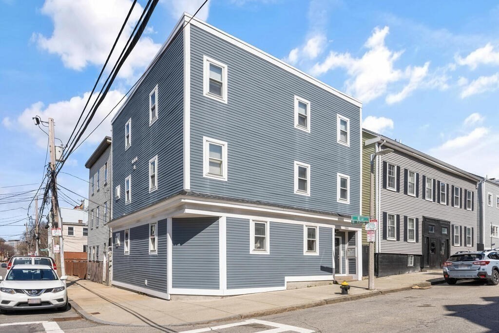 280 E Street, Unit 1 Boston, MA 02127 - Photo 19 of 19 a front view of a building with street