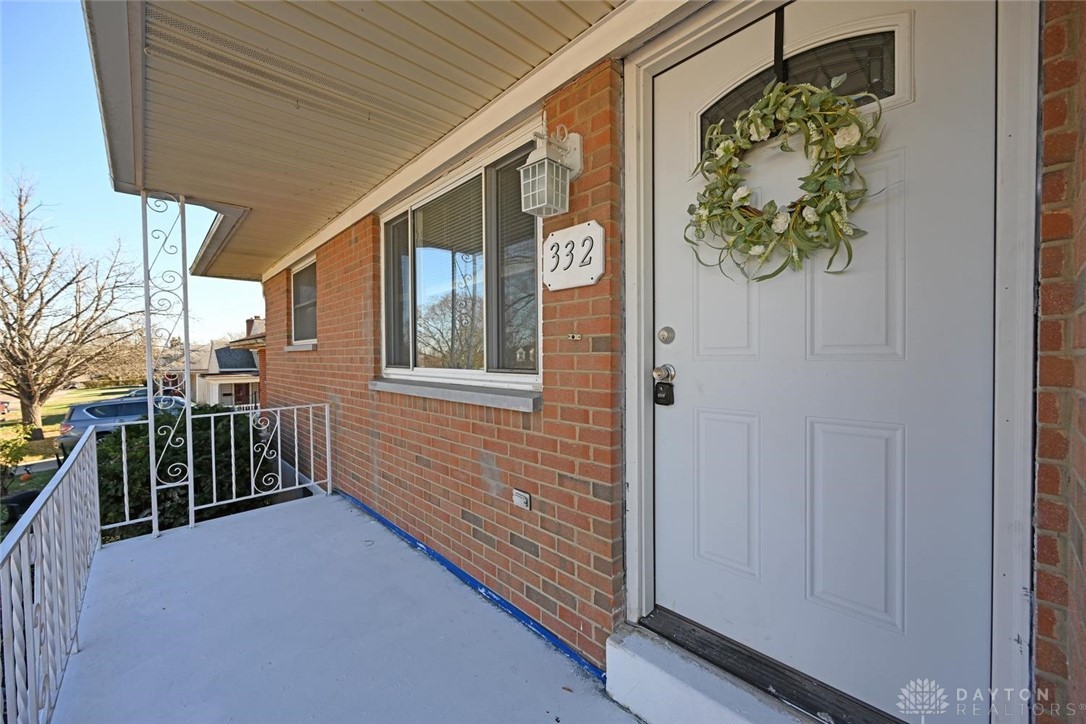 332 East Nottingham Road Dayton, OH 45405 - Photo 3 of 26 Gallery Image 3