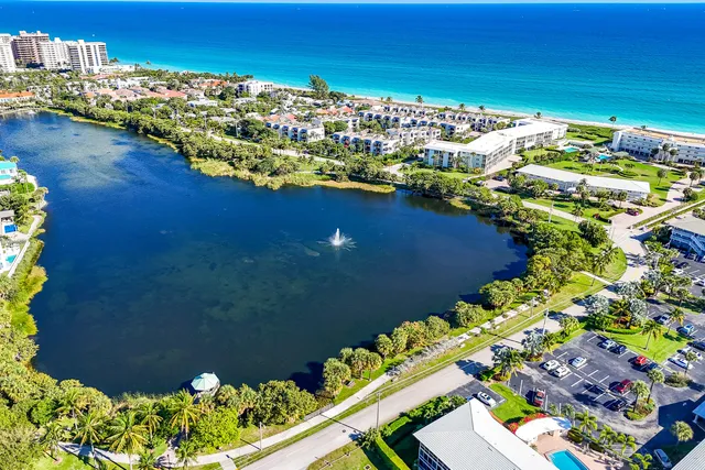 a picture of city view