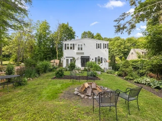 $965,000 | 249 High Street, Duxbury, MA 02332