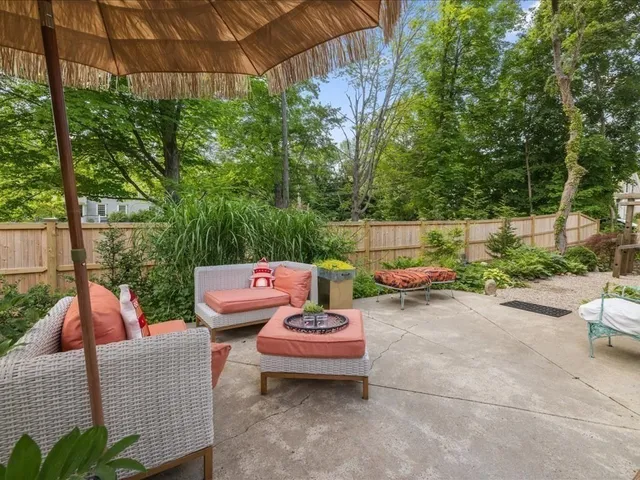 $965,000 | 249 High Street, Duxbury, MA 02332