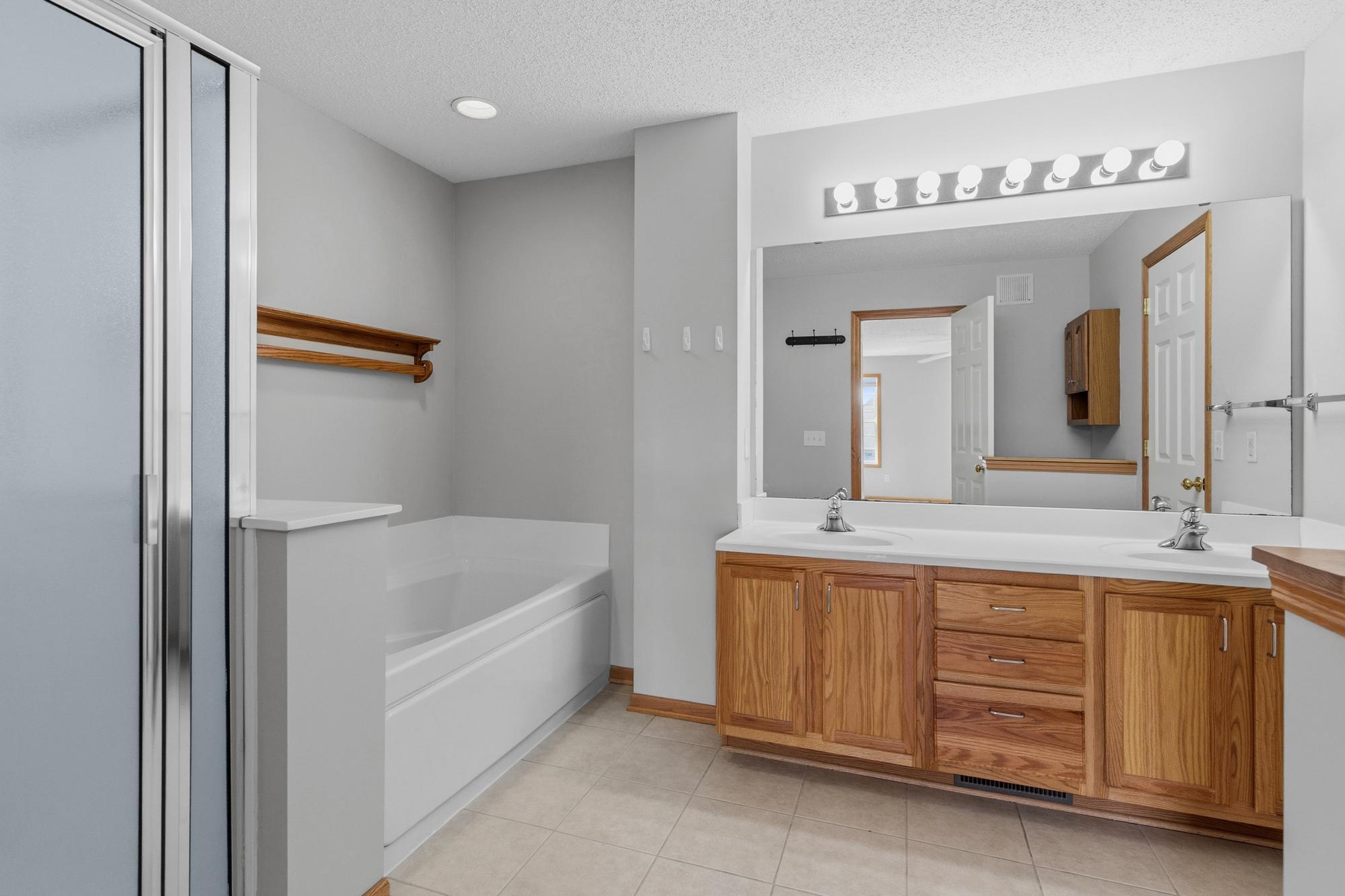 4577 Victor Path, Unit 5 Hugo, MN 55038 - Photo 10 of 18