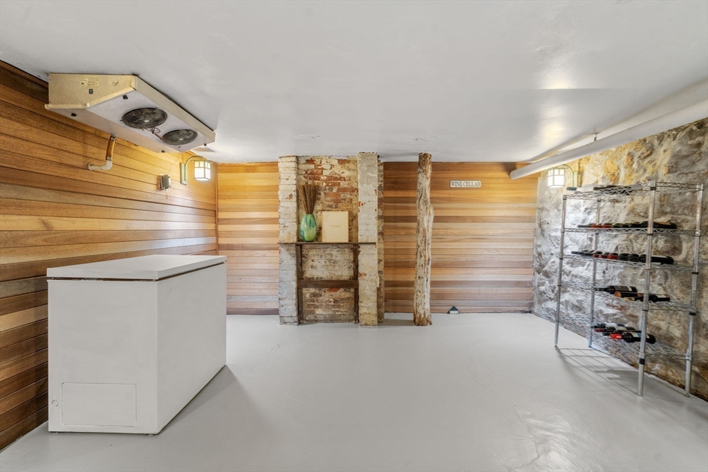 40 Kimlo Road Wellesley, MA 02481 - Photo 30 of 37