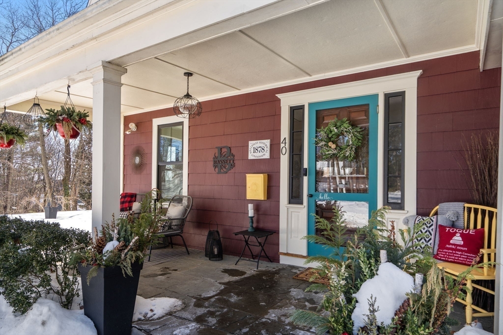 40 Kimlo Road Wellesley, MA 02481 - Photo 4 of 37