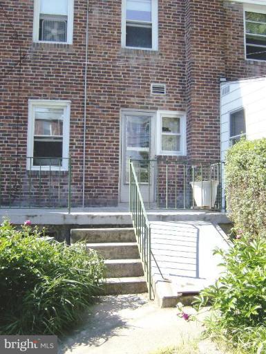4429 Pen Lucy Road Baltimore, MD 21229 - Photo 18 of 19 Stairway to lower level