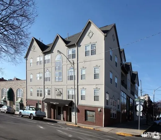 $4,250,000 | 126 East 6th Street, Bloomington, IN 47408