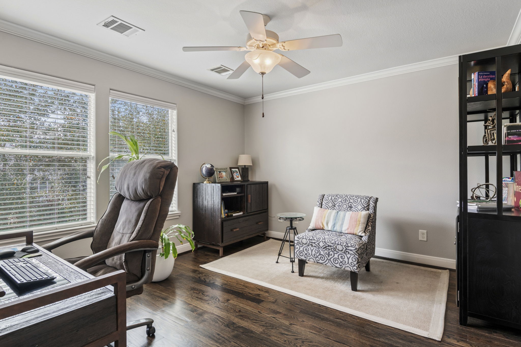 2204 Colorado Street Houston, TX 77007 - Photo 12 of 16