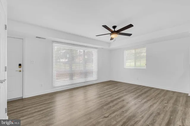 $2,478 | 1565 North Van Dorn Street, Alexandria, VA 22304