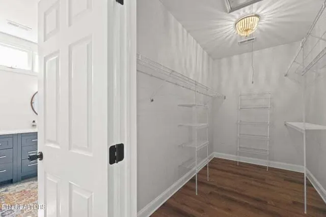 $1,199,000 | 201 High Pointe Village Way, Kingston, TN 37763