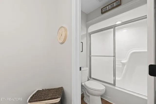 $1,199,000 | 201 High Pointe Village Way, Kingston, TN 37763