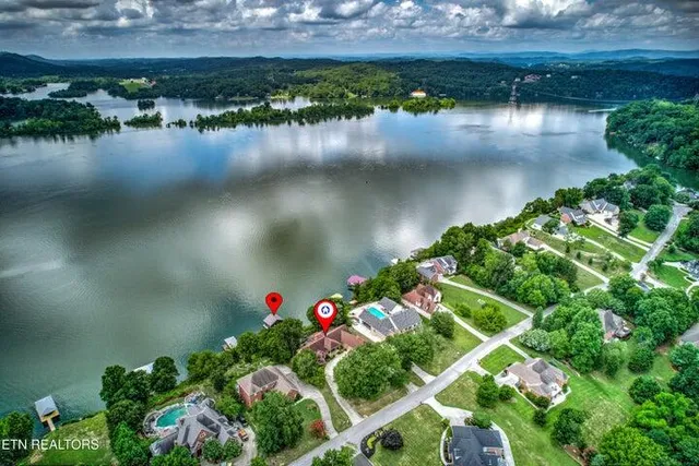 $1,199,000 | 201 High Pointe Village Way, Kingston, TN 37763