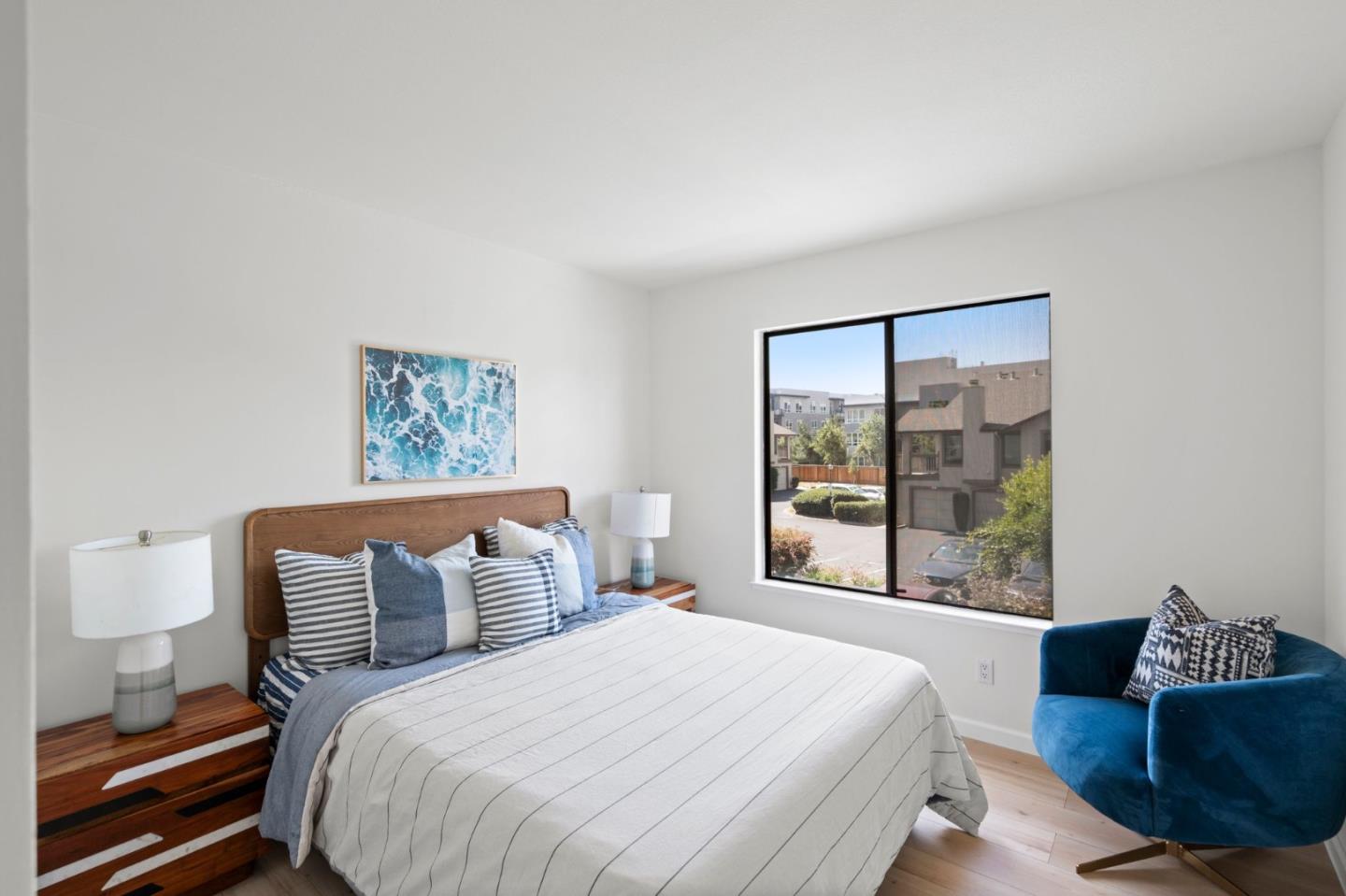 38872 Cherry Glen Common Fremont, CA 94536 - Photo 16 of 22 a bedroom with a bed and a large window