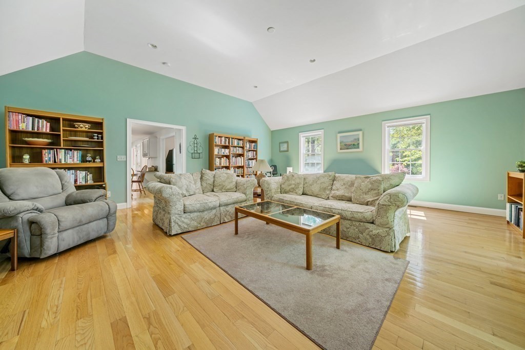 3 Downey Road Acton, MA 01720 - Photo 6 of 24 Gallery Image 6