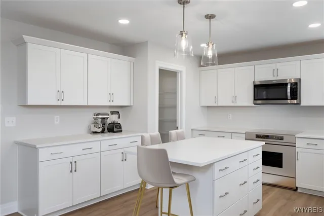 $679,900 | 410 New Road, Amherst, NY 14051