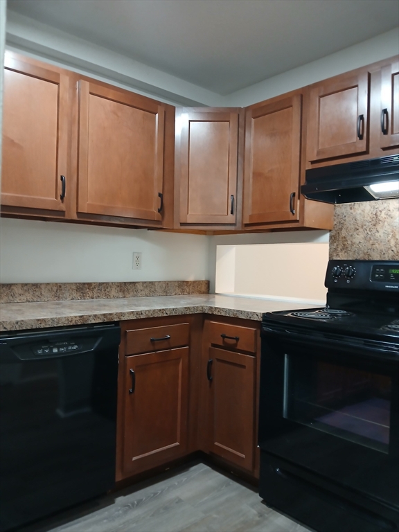 158 Fulton Street, Unit 1 Fall River, MA 02720 - Photo 5 of 10