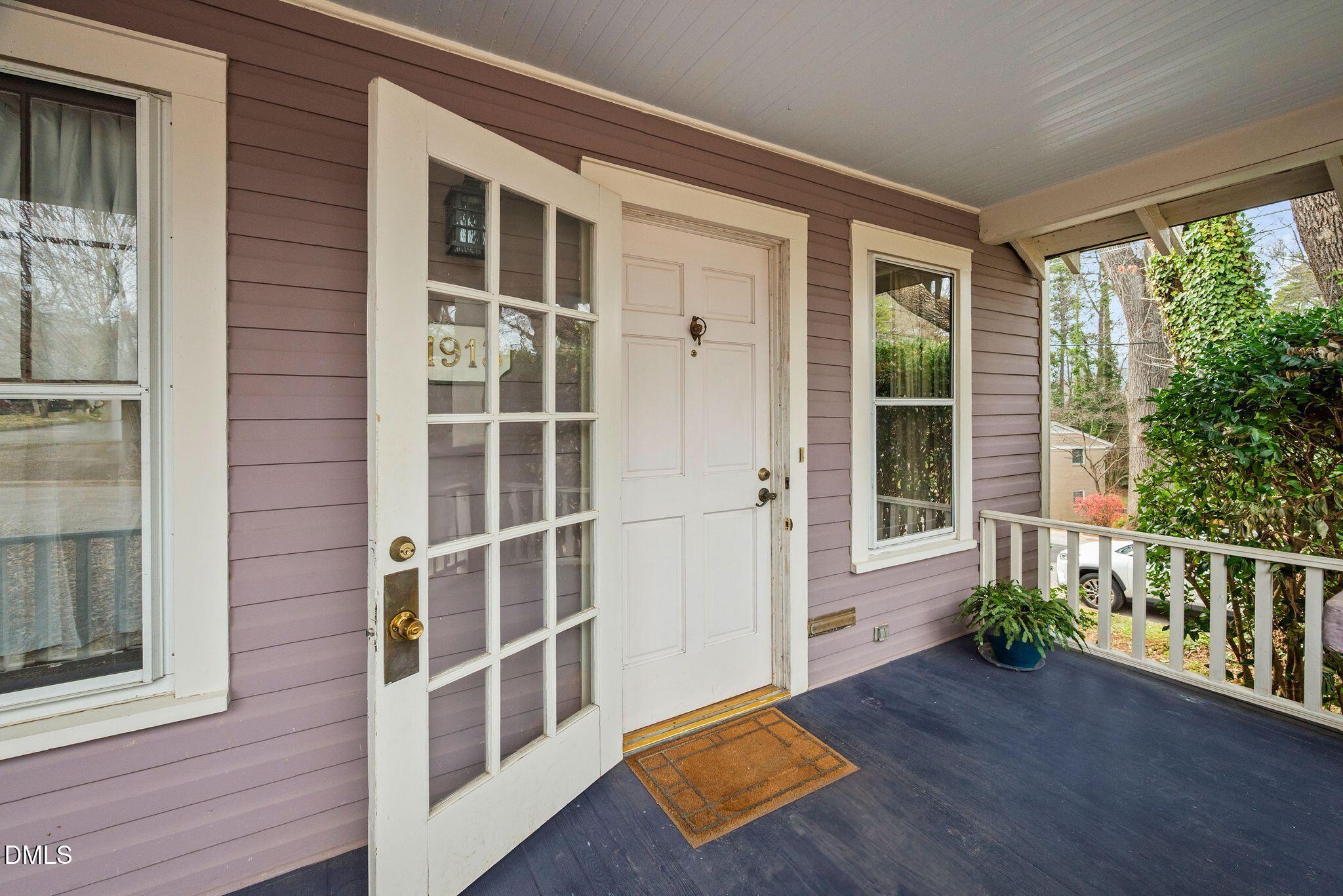 1913 Reaves Drive Raleigh, NC 27608 - Photo 2 of 31 2_DSC_3066