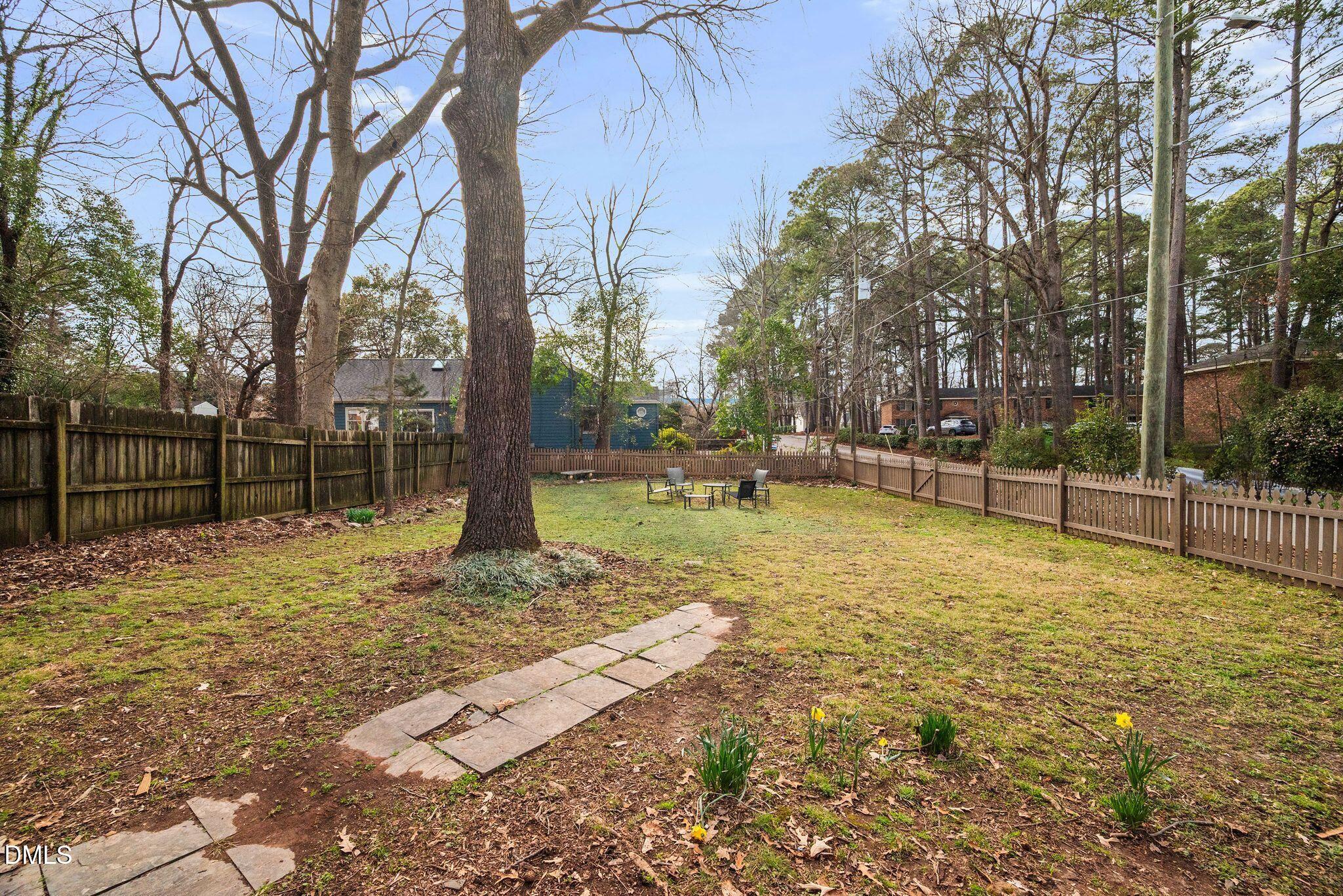 1913 Reaves Drive Raleigh, NC 27608 - Photo 28 of 31 28_DSC_3076