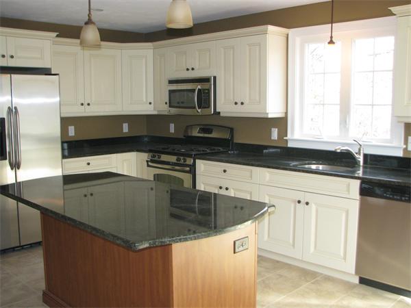 22 Bog View Road Plymouth, MA 02360 - Photo 3 of 8 Gallery Image 3