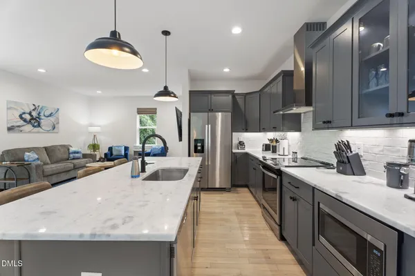 $3,900 | 1700 Evergreen Avenue, Raleigh, NC 27603