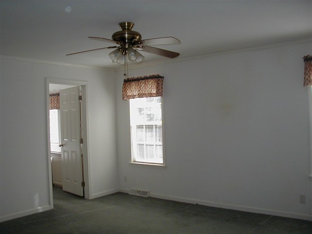 483 Old Hunts Bridge Road Greenville, SC 29617 - Photo 7 of 11 Gallery Image 7