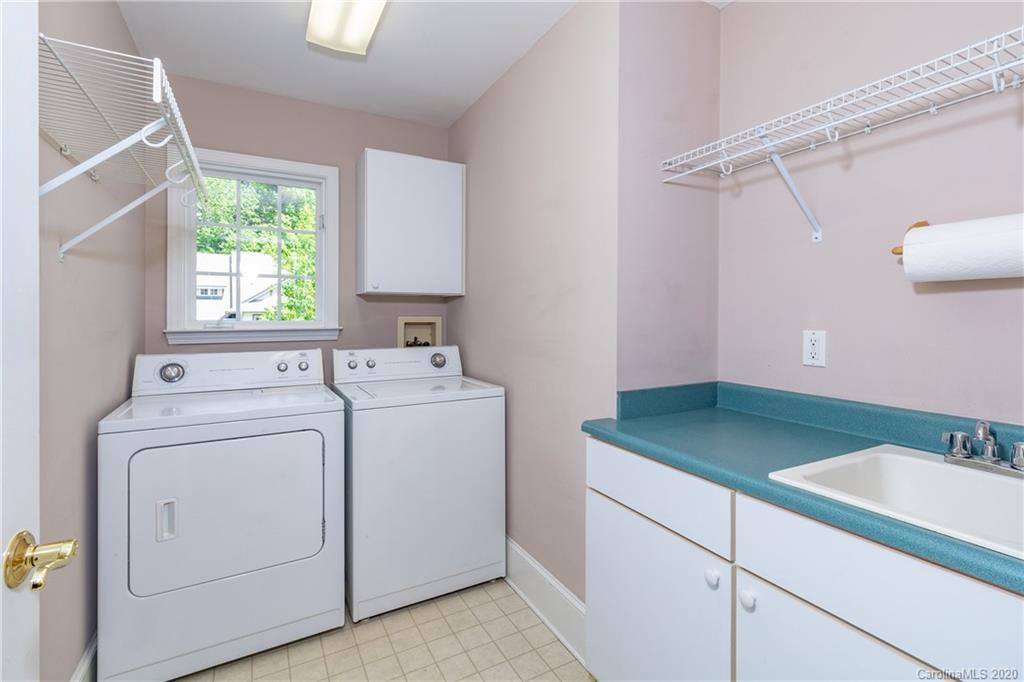 145 Meadowview Road Brevard, NC 28712 - Photo 20 of 42 Gallery Image 20