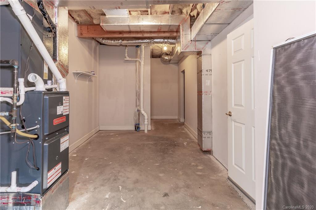 145 Meadowview Road Brevard, NC 28712 - Photo 33 of 42 Gallery Image 33