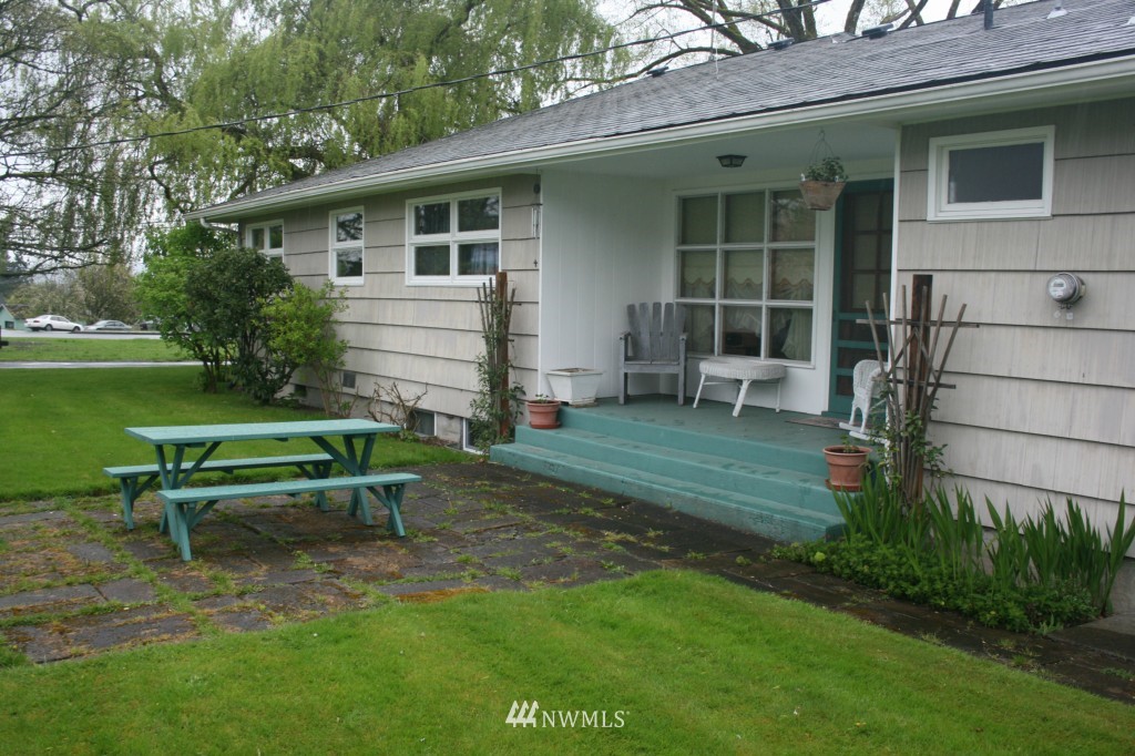 3028 Columbia Heights Road Longview, WA 98632 - Photo 25 of 25 Gallery Image 25