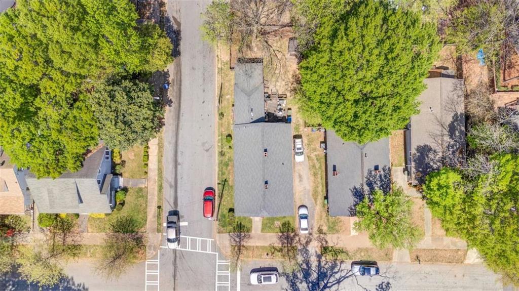 943 Washington Place Southwest Atlanta, GA 30314 - Photo 21 of 25 an aerial view of residential house with outdoor space and trees