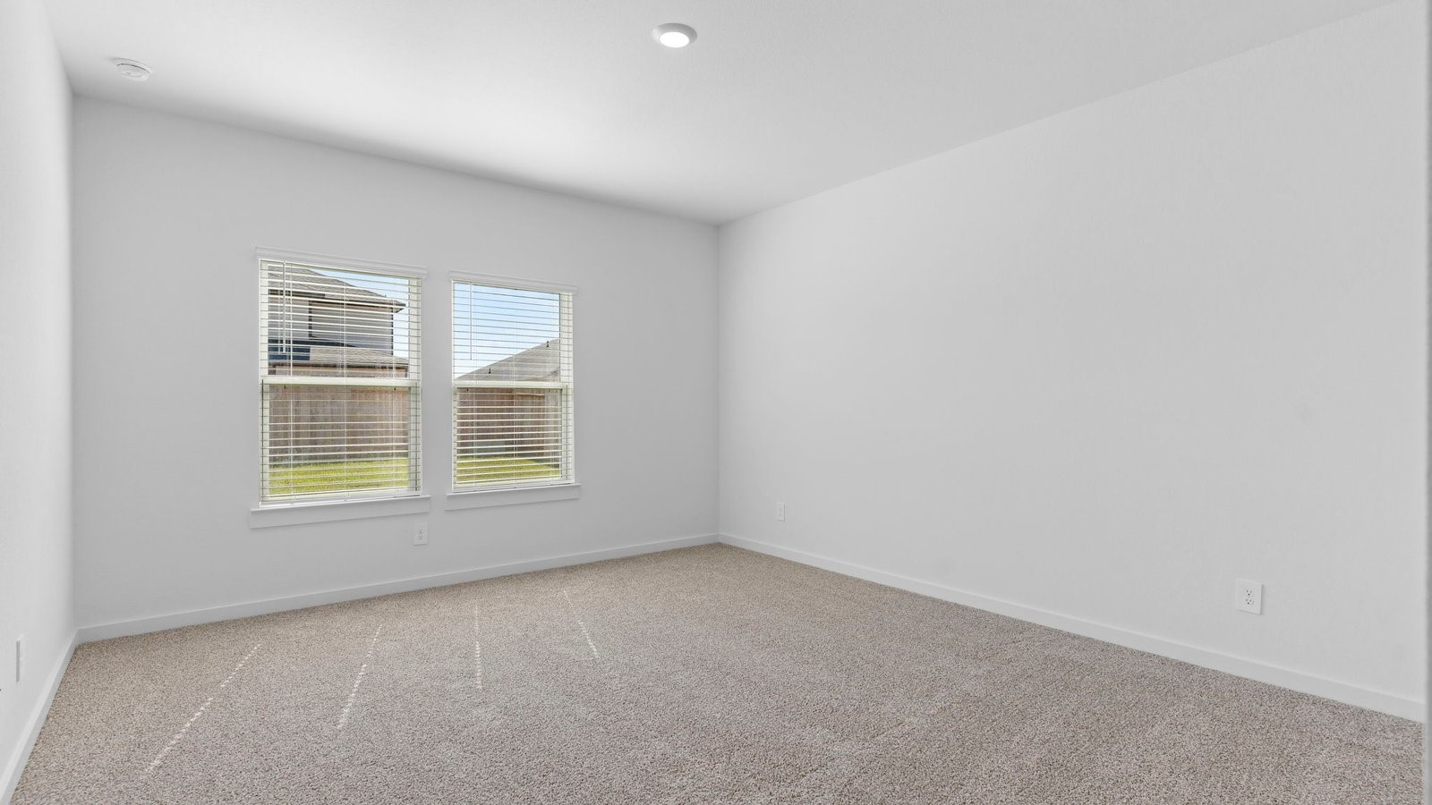 6216 Orchid Crst Lane Rosenberg, TX 77469 - Photo 18 of 48 an empty room with a window