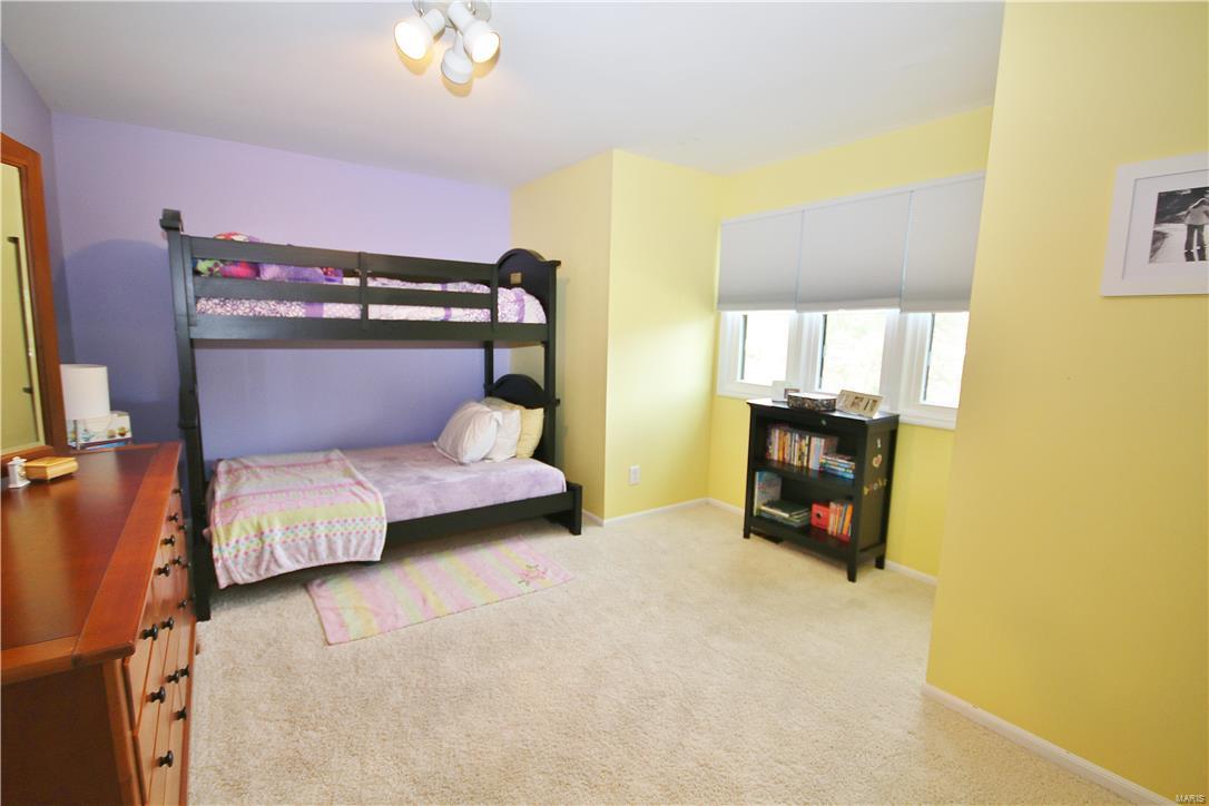 15960 Wetherburn Road Chesterfield, MO 63017 - Photo 17 of 26 Gallery Image 17