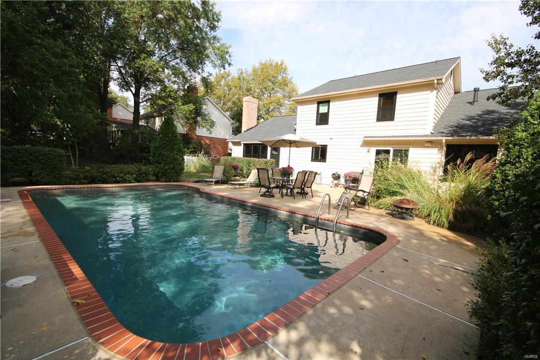 15960 Wetherburn Road Chesterfield, MO 63017 - Photo 23 of 26 Gallery Image 23
