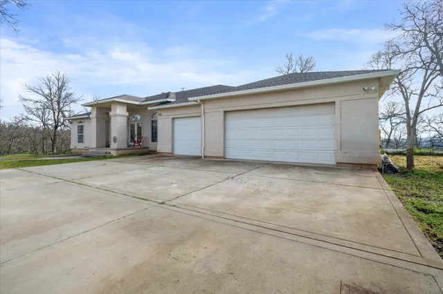 $550,000 | 19725 Quercus Lobata Byway, Red Bluff, CA 96080