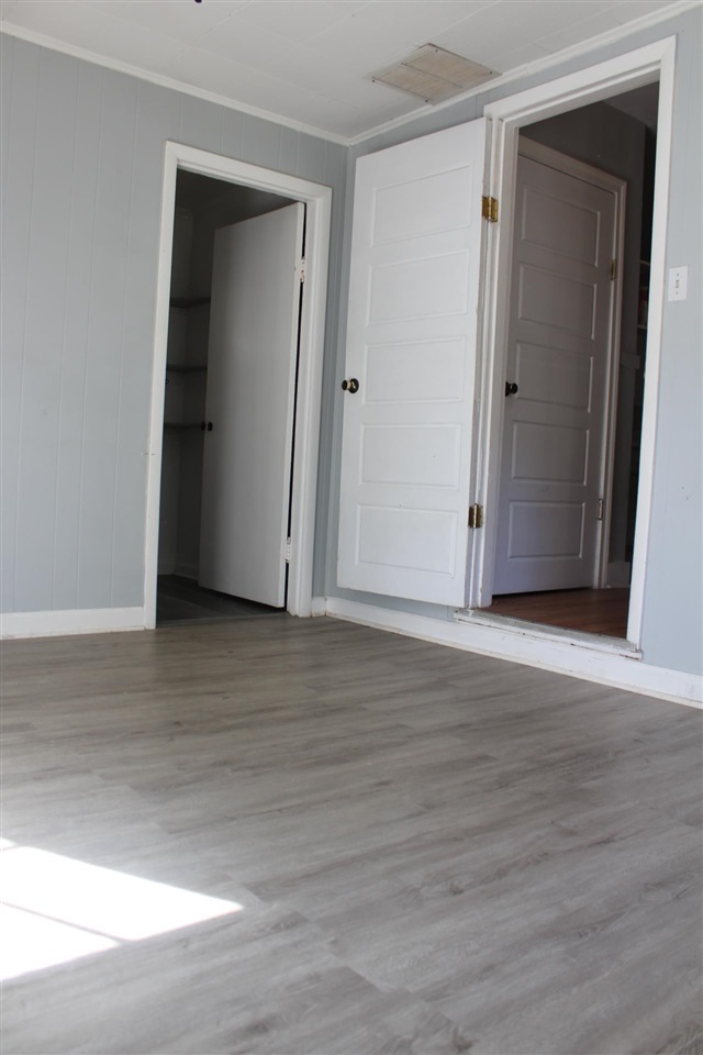 985 Little John Road Memphis, TN 38111 - Photo 9 of 24 a view of a small space