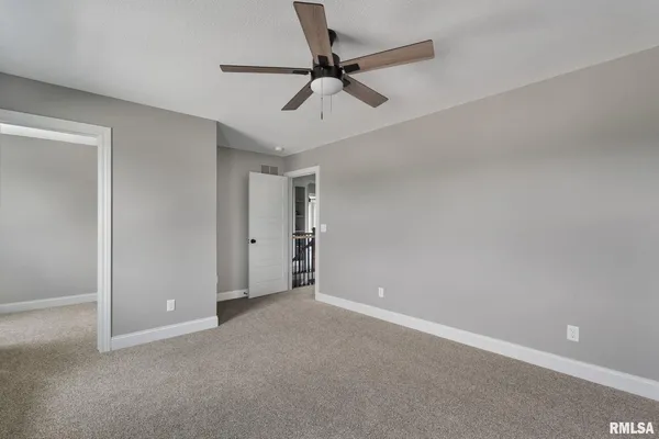 $834,900 | 6654 Meghan Avenue, Bettendorf, IA 52722