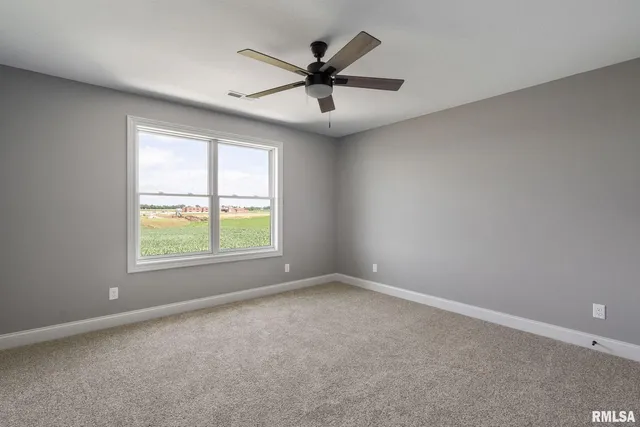 $834,900 | 6654 Meghan Avenue, Bettendorf, IA 52722