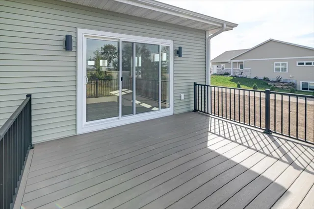 $434,900 | 2965 Blue Grass Drive, Stoughton, WI 53589