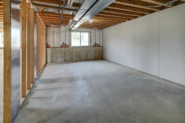 $434,900 | 2965 Blue Grass Drive, Stoughton, WI 53589