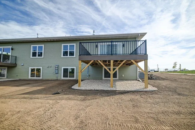 $434,900 | 2965 Blue Grass Drive, Stoughton, WI 53589