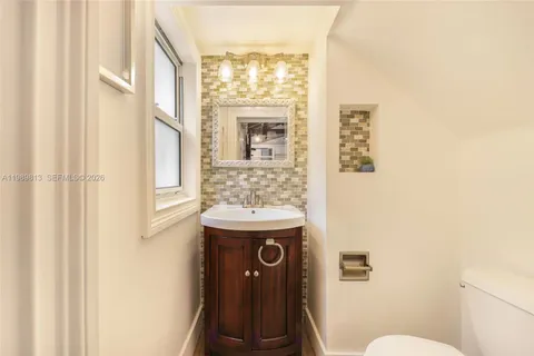 $3,200,000 | 4206 Alhambra Circle, Coral Gables, FL 33146