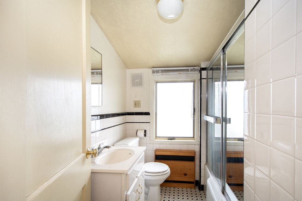 55 Bancroft Road Cohasset, MA 02025 - Photo 26 of 34