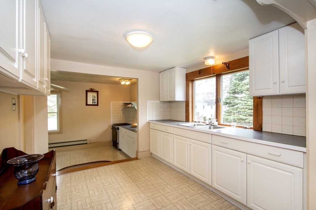 55 Bancroft Road Cohasset, MA 02025 - Photo 6 of 34