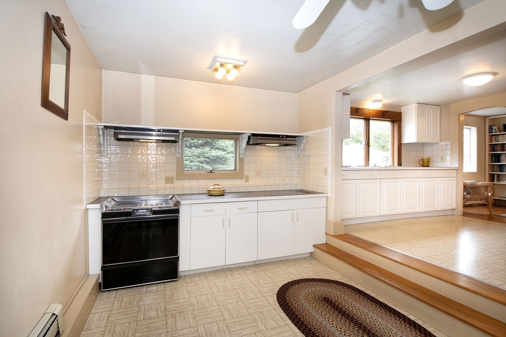 55 Bancroft Road Cohasset, MA 02025 - Photo 9 of 34