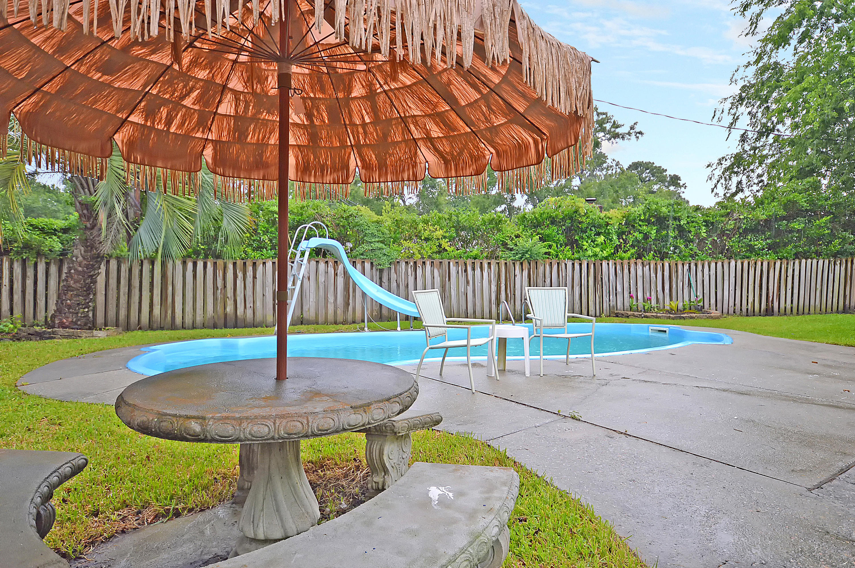 1861 Stonehedge Road Charleston, SC 29407 - Photo 2 of 34 1861 Stonehedge Road Charleston SC 29407