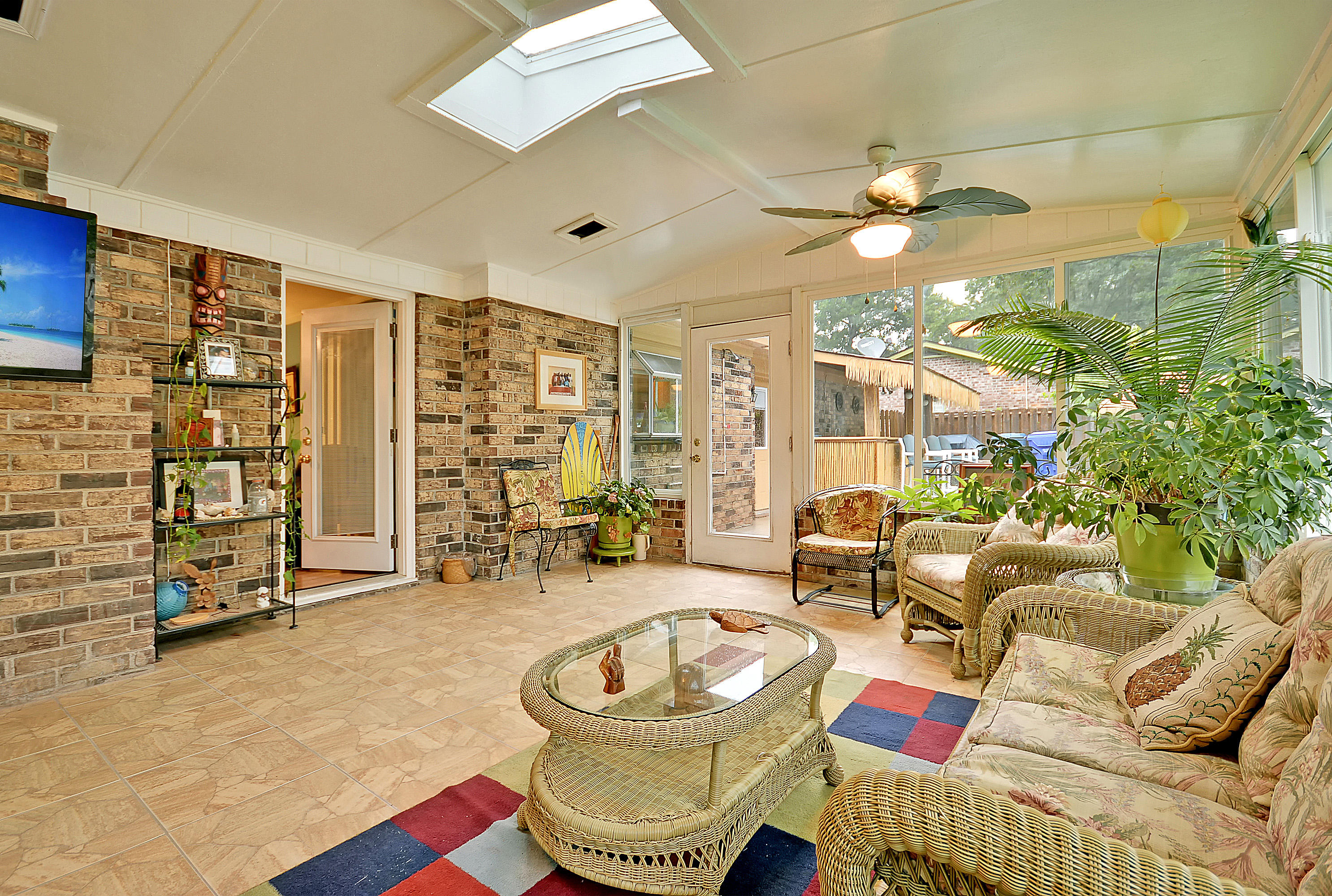 1861 Stonehedge Road Charleston, SC 29407 - Photo 17 of 34 1861 Stonehedge Road Charleston SC 29407