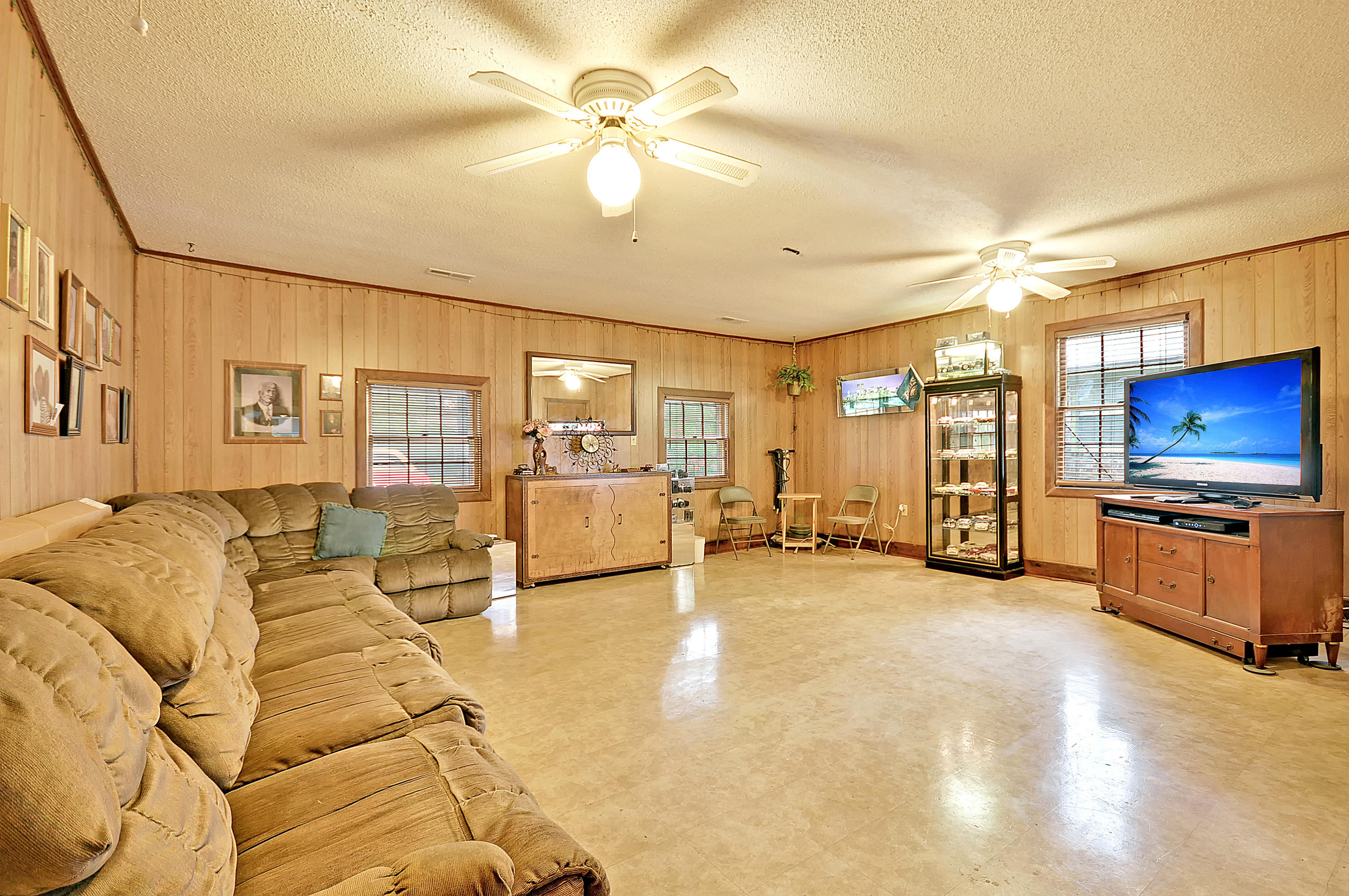 1861 Stonehedge Road Charleston, SC 29407 - Photo 20 of 34 1861 Stonehedge Road Charleston SC 29407