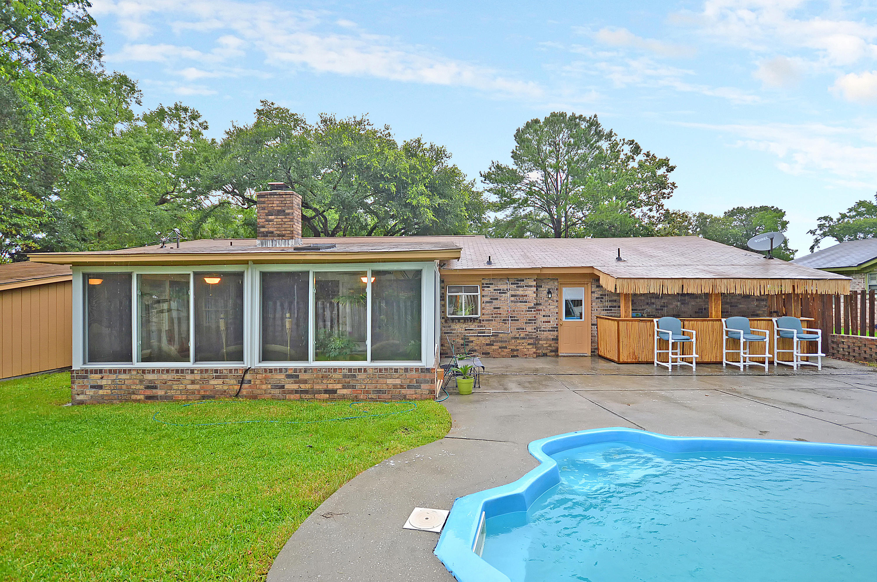 1861 Stonehedge Road Charleston, SC 29407 - Photo 31 of 34 1861 Stonehedge Road Charleston SC 29407