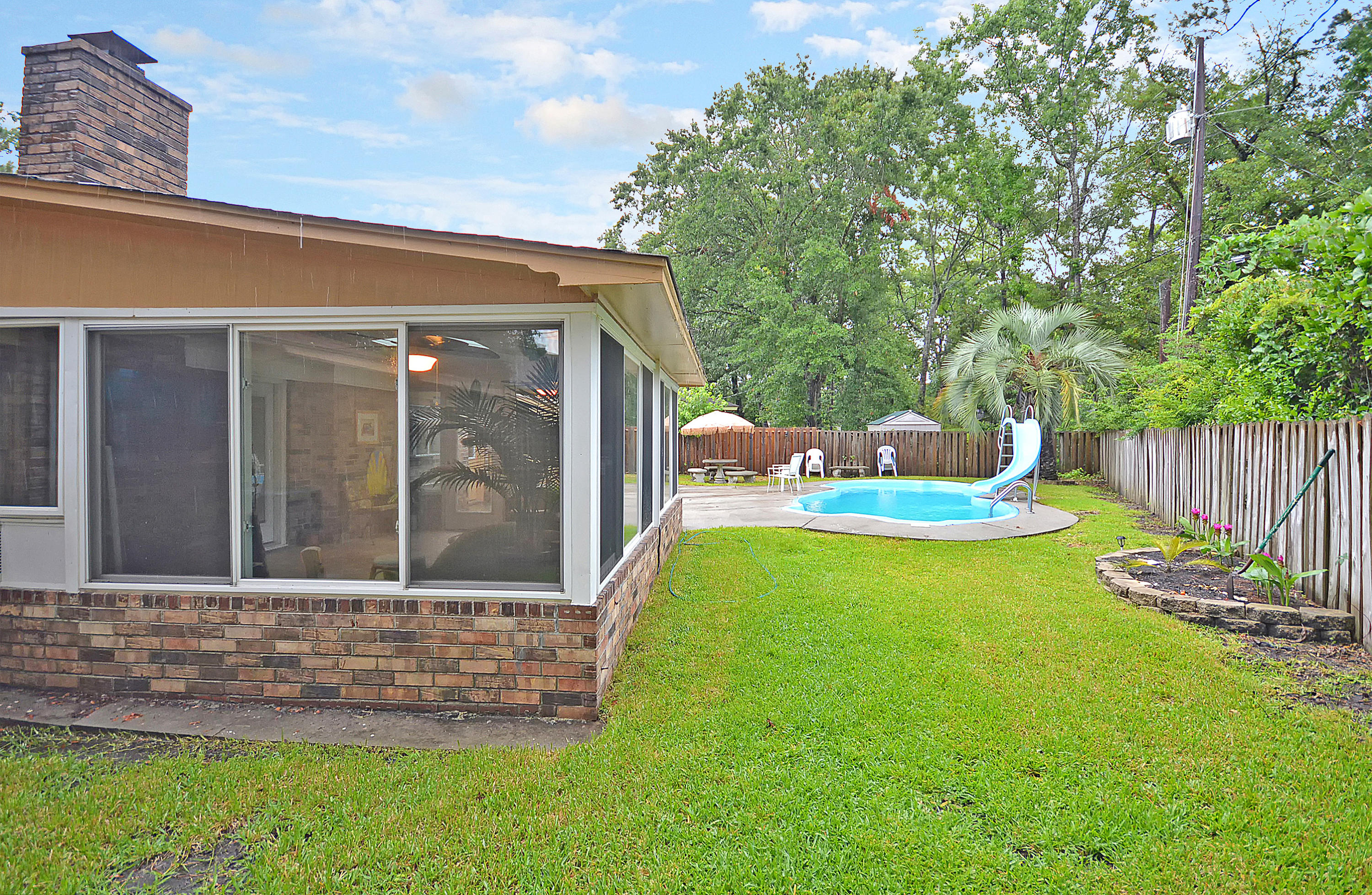 1861 Stonehedge Road Charleston, SC 29407 - Photo 34 of 34 1861 Stonehedge Road Charleston SC 29407
